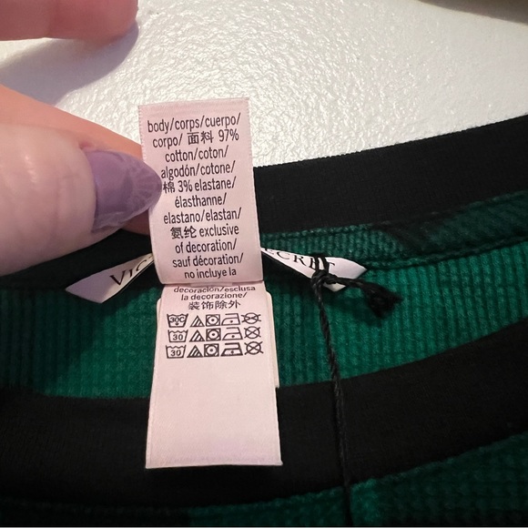 Victoria’s Secret Green and Black Plaid Pattern Nightgown Shirt Thermal NWT - Picture 7 of 9